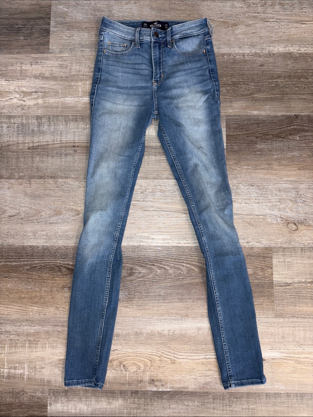 Hollister Jean
